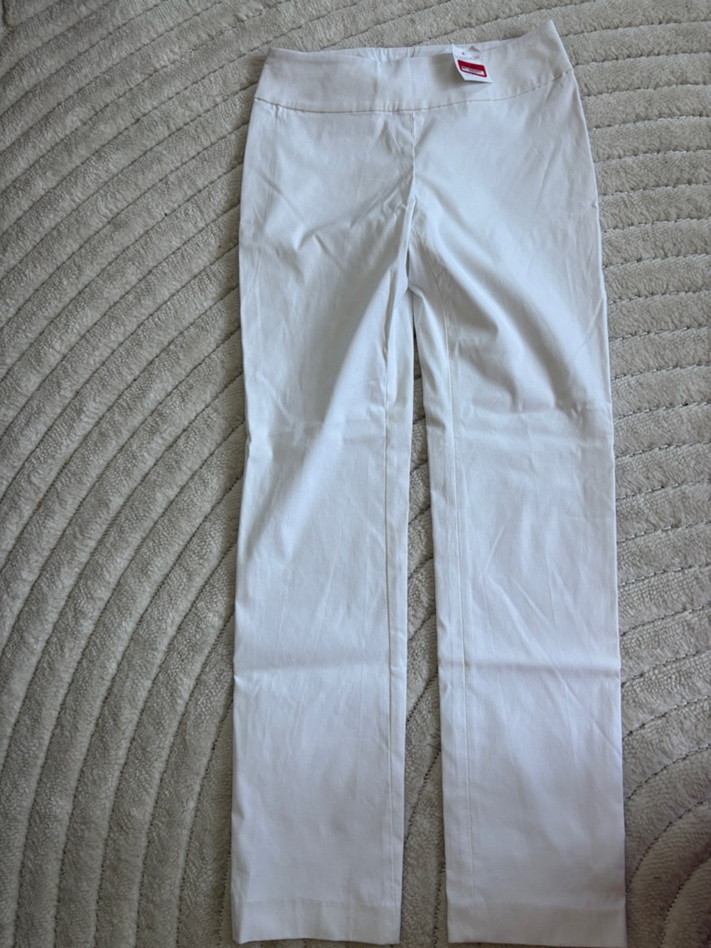 NIC+ZOE White Straightt-Leg Pants from Nordstrom tags attached.